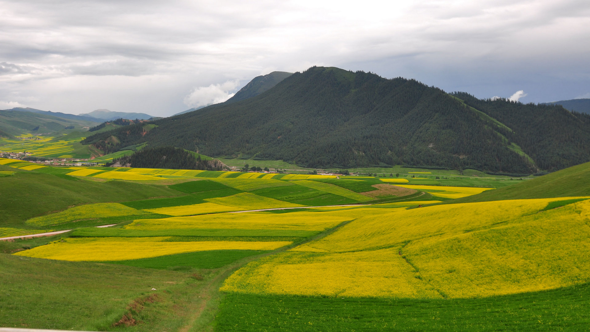 Zhuo'er Mountain travel photo 1